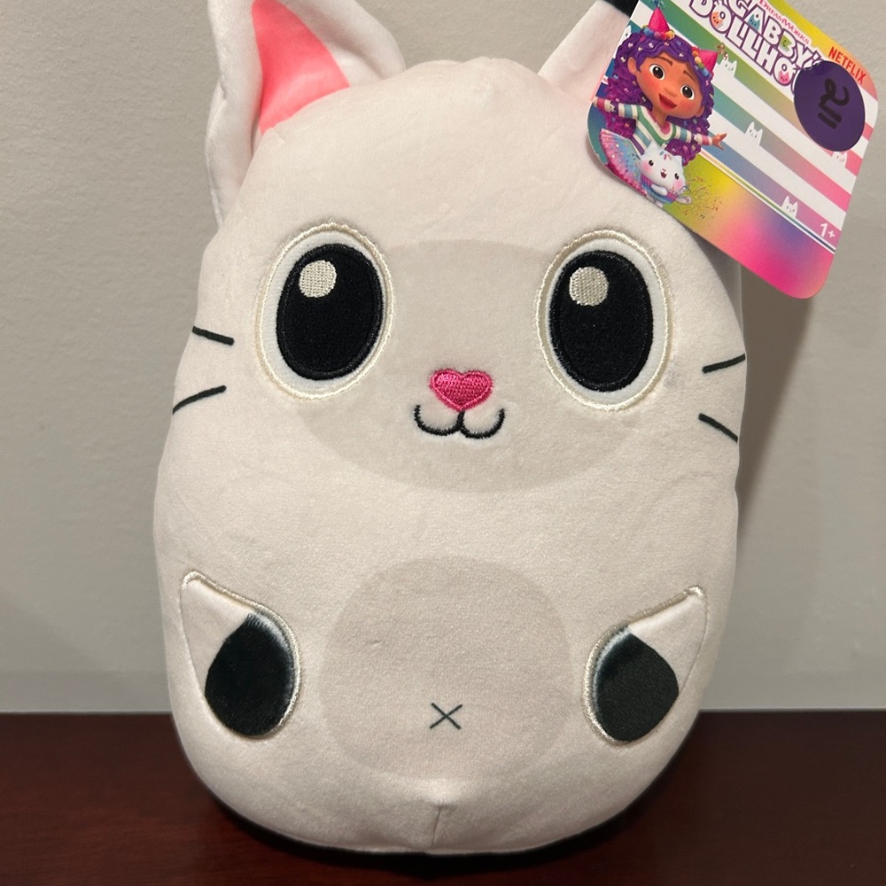 Gabby’s Dollhouse White and Pink Cat Plush Toy